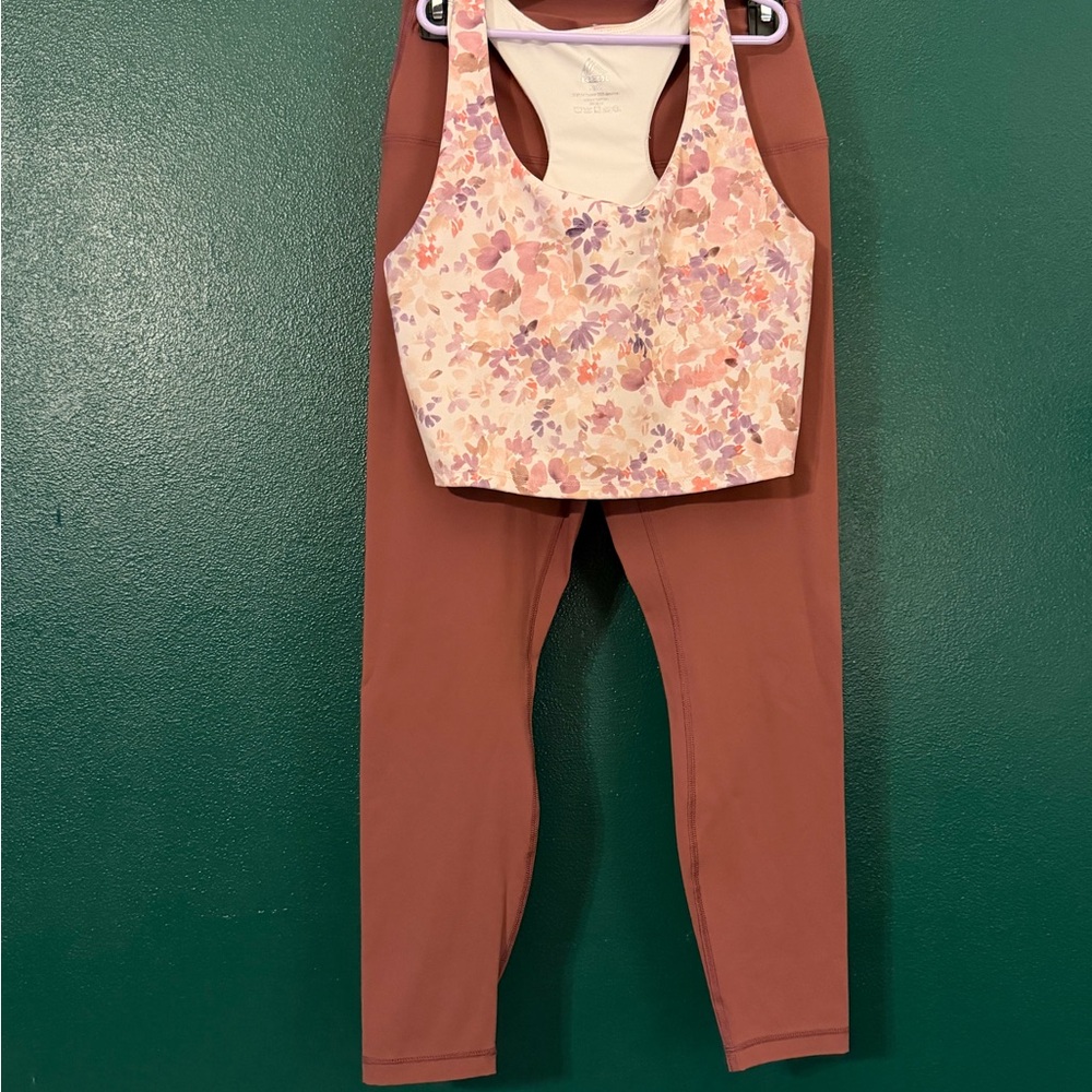 Woman’s Floral Pink Crop Top and Mauve Leggings Set
